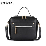 Mold Style Shoulder Bag