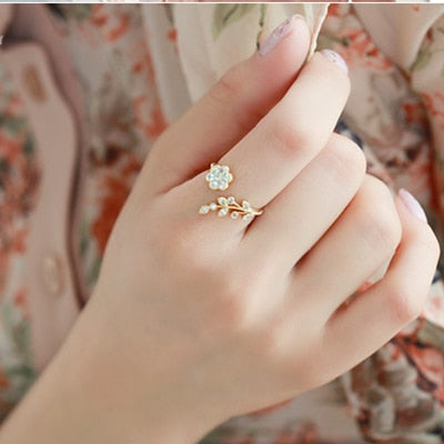 Style Flower Ring