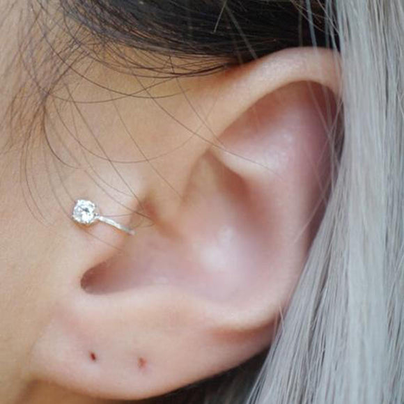 Simple Crystal Ear Ring