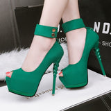 Heel Detail Platform Shoes