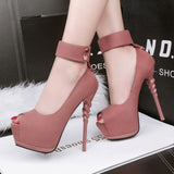 Heel Detail Platform Shoes