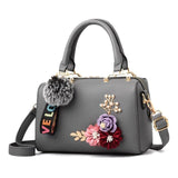 Luxury Acessory Shoulder Bag